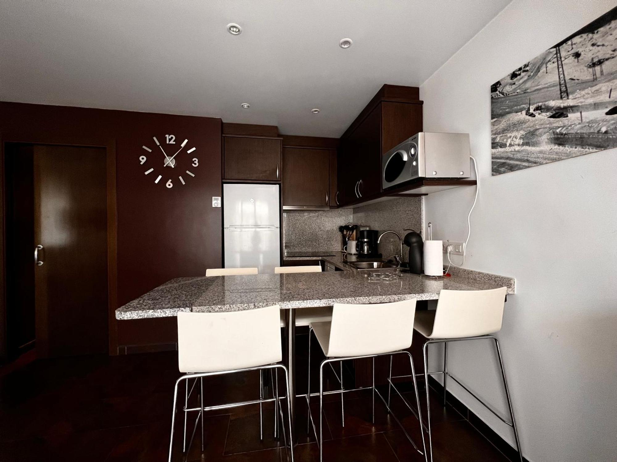Frontera Blanca Superior Apartamento Pas De La Casa